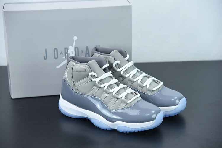 Air Jordan 11