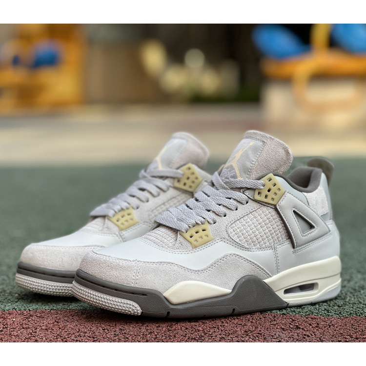 Air Jordan 4