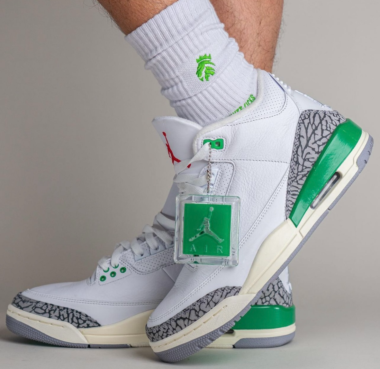 Jordan 3 Retro Lucky Green (Women's)