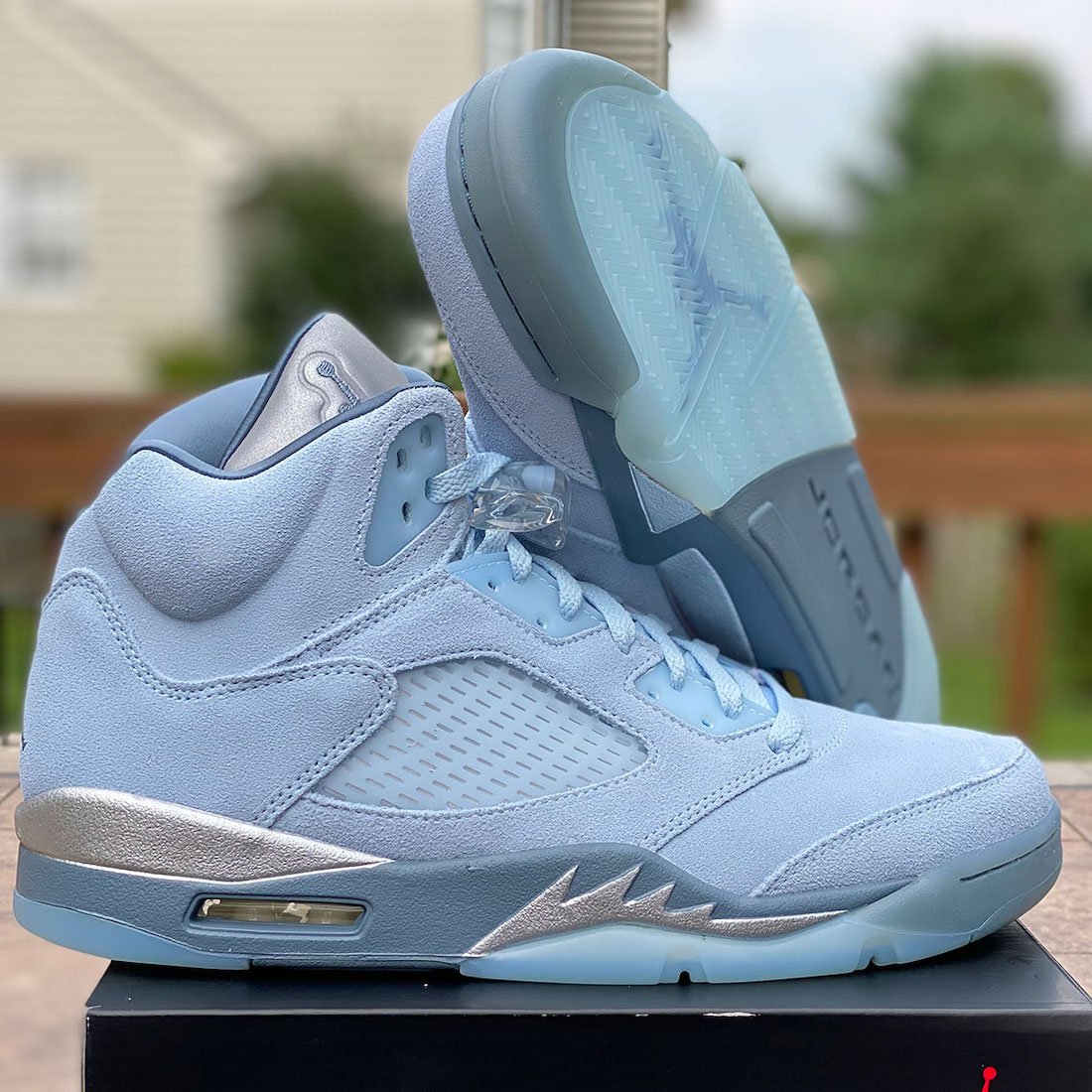 Wmns Air Jordan 5 Retro 'Blue Bird'