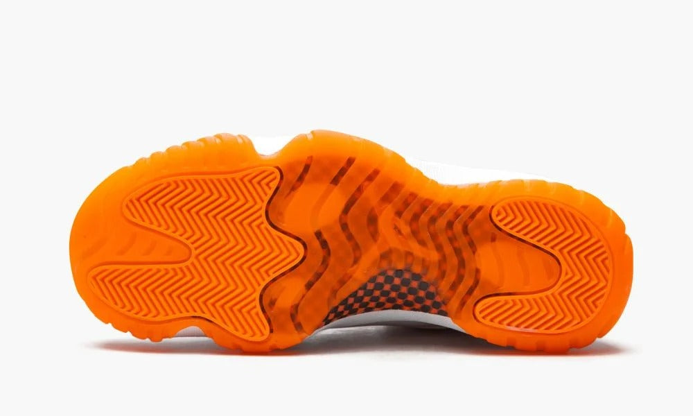 Air Jordan 11 Low Wmns 'Bright Citrus'